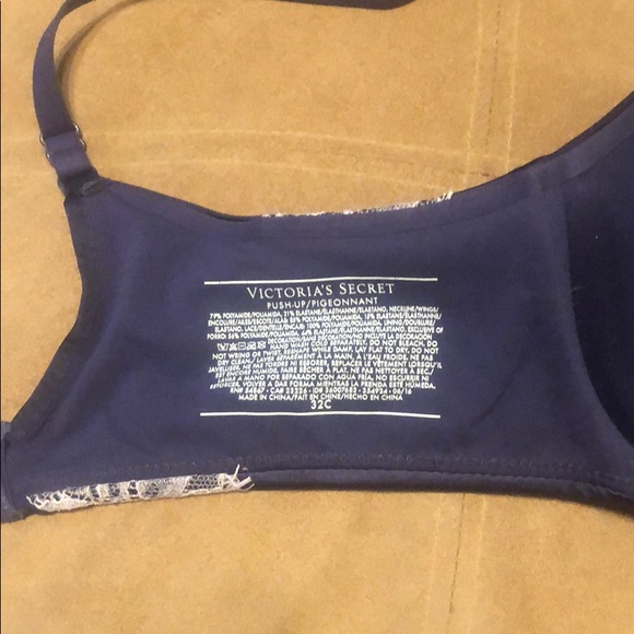 32C Victoria’s Secret Push-up - Picture 3 of 3